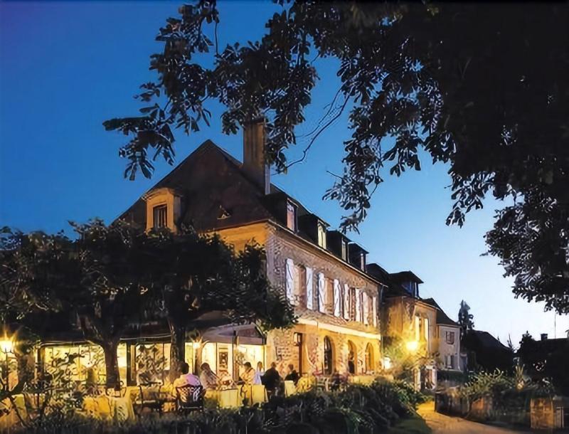L'Esplanade Hotel Domme Bagian luar foto